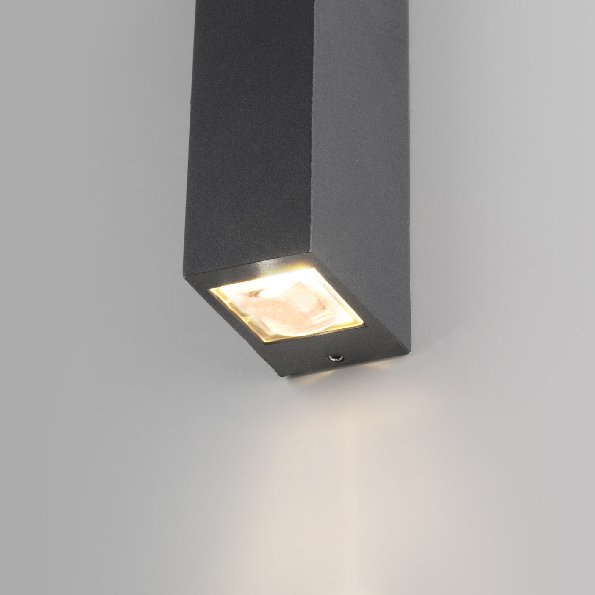 Светильник уличный настенный светодиодный Elektrostandard Blaze 35136/W серый a057051