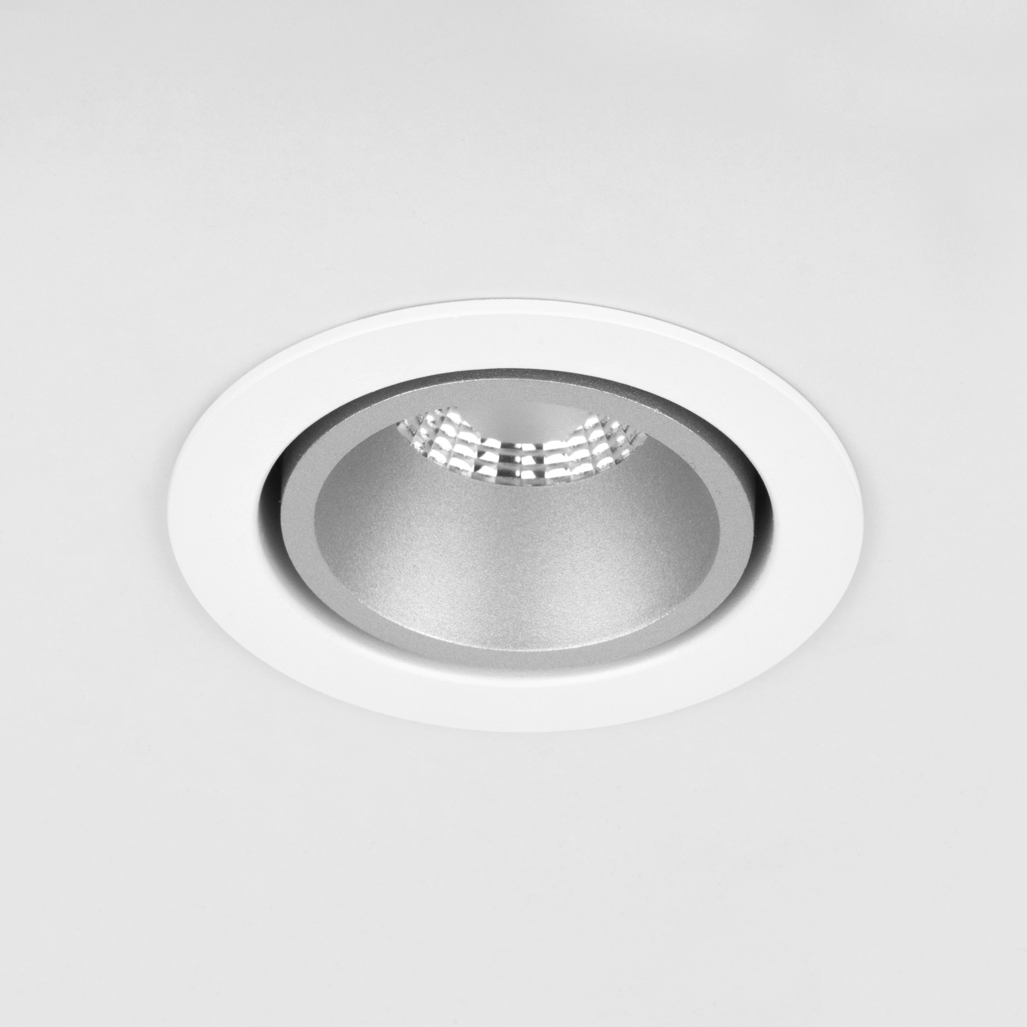 Светильник встраиваемый светодиодный Elektrostandard Nulla 15267/LED белый серебряный a055723