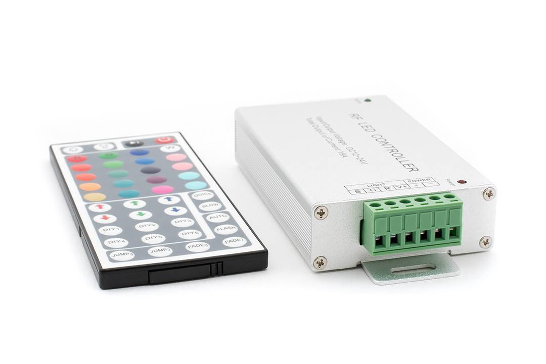 Контроллер для ленты SWG RF RGB RF-RGB-44-18A (код 933)