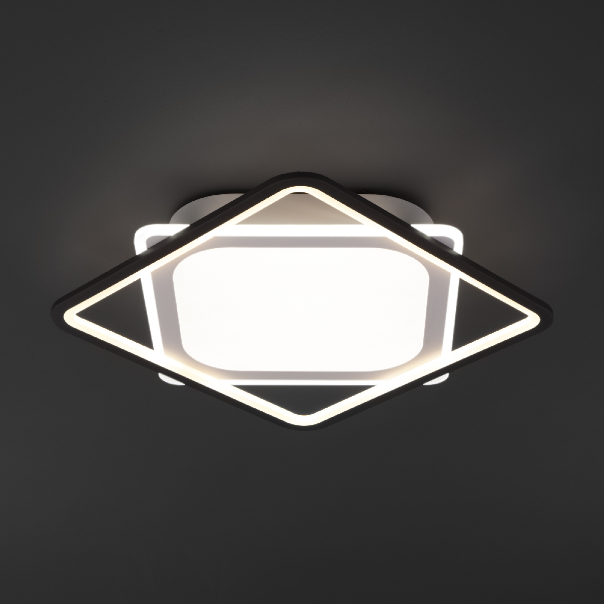 Потолочный светодиодный светильник с пультом управления Eurosvet Shift 90157/1 белый