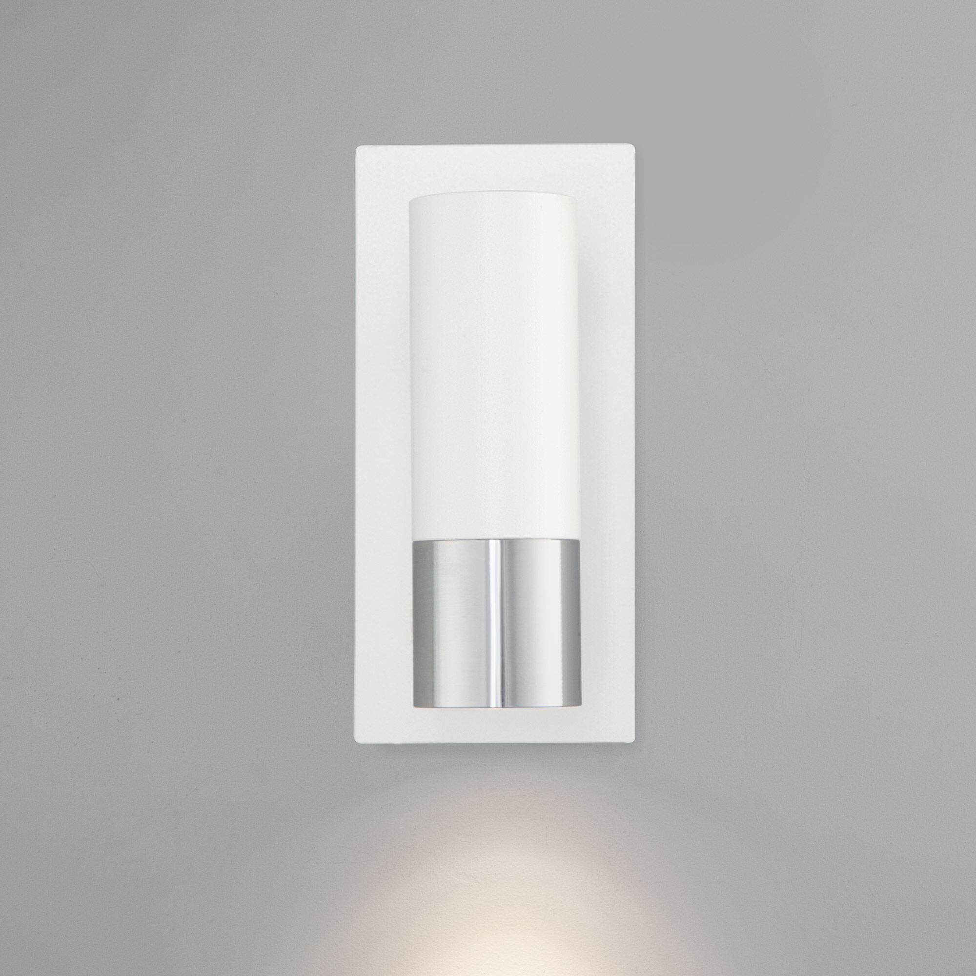 Спот настенный Eurosvet Cast 20142/1 LED белый/хром