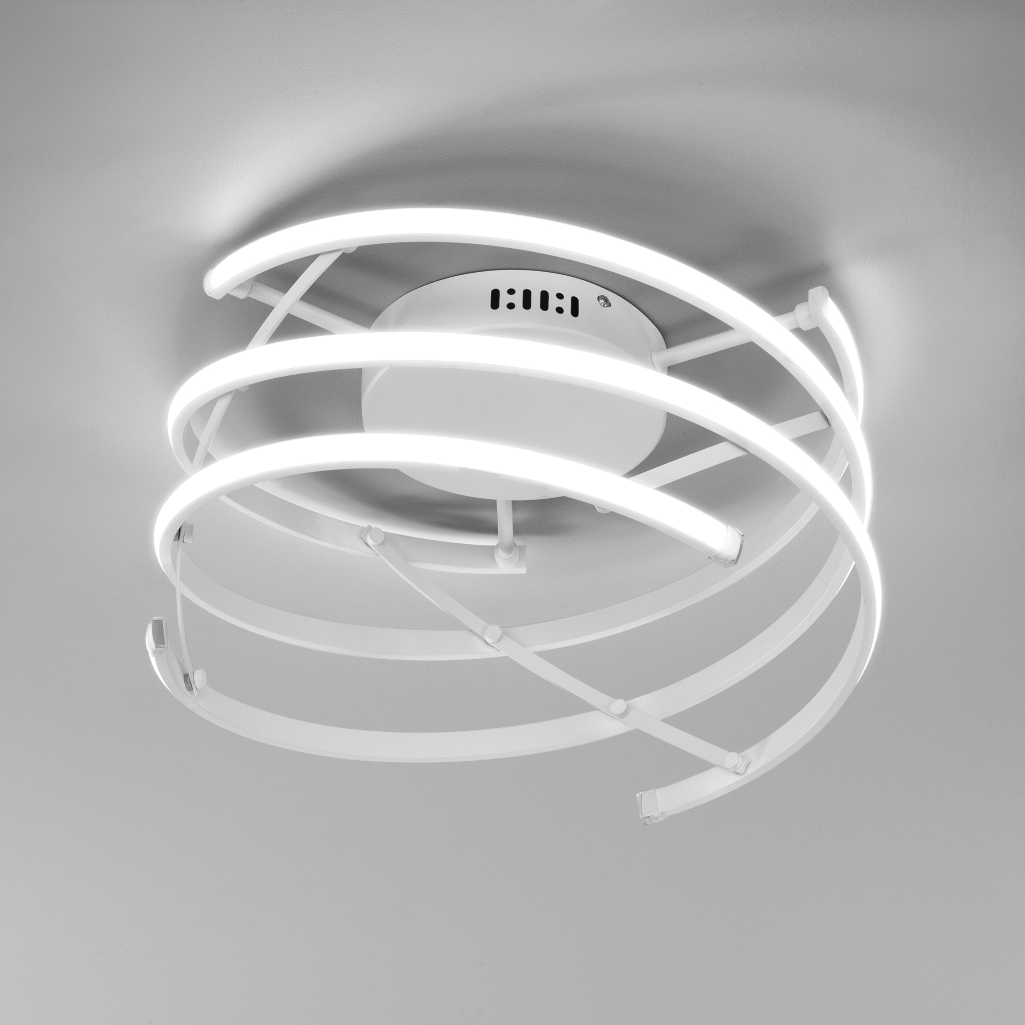 Потолочный светодиодный светильник с пультом управления Eurosvet Breeze 90229/3 белый