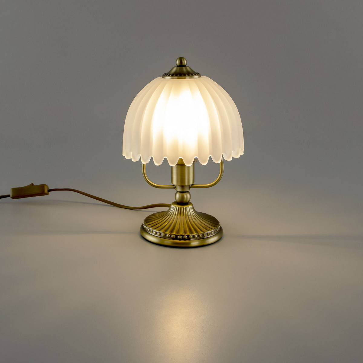 Лампа настольная Citilux Севилья CL414813